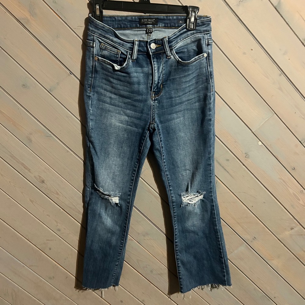 Judy Blue Distressed Cropped Jeans Size 5/27 Raw‎ Hem Denim Stretch